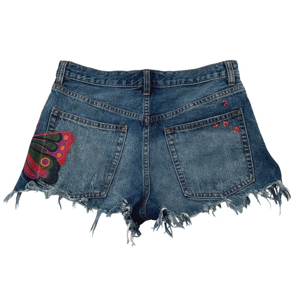We The Free Free People Butterfly Painted Cut Off Denim Shorts Blue Jean Size 27 - Picture 3 of 8